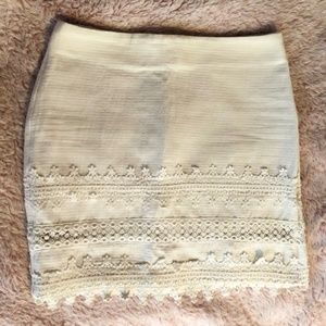 H&M Cream Flower Lace Detail Textured Spring Skirt